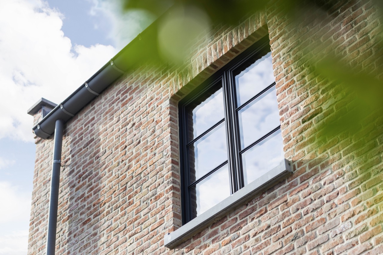 steellook ramen bovenverdieping steellook ramen bovenverdieping - geplaatst door Raamwinkel